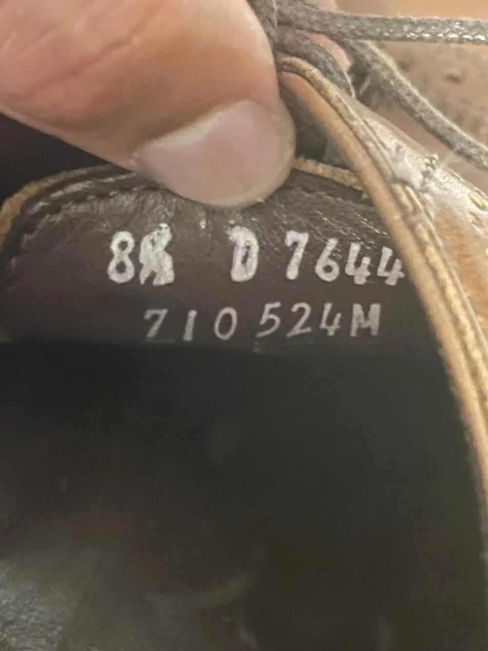 Allen Edmonds 'Strands' Cap Toe Oxford Size 8.5 D MENS Brown